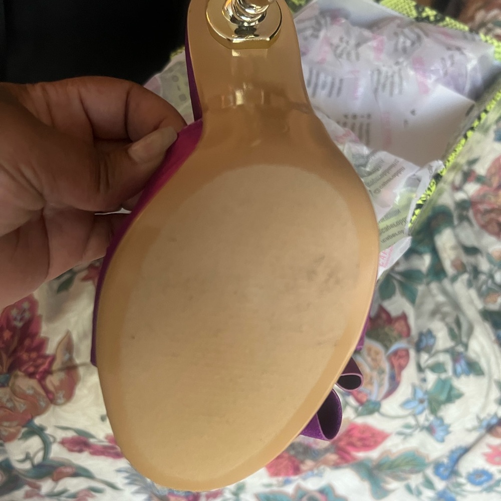 Cape Robbin Bow Heels Sz 6 - Picture 2 of 6